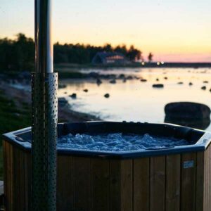 Hottub mit GFK Einsatz – Bild 4